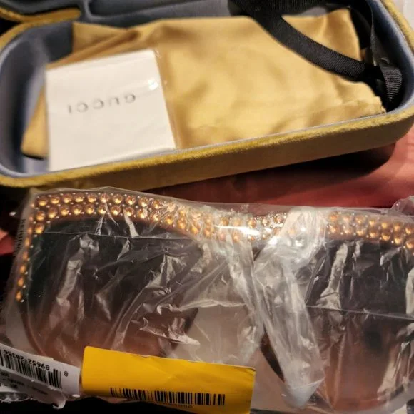 GUCCI HOLLYWOOD FOREVER GG0144S 56MM SUNGLASSES - Picture 4 of 9